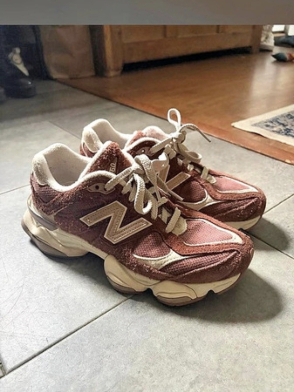 New Balance 9060